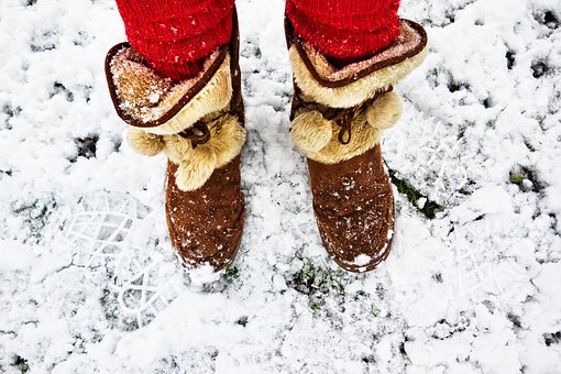 Wearing Compression Stockings during Holiday Travel