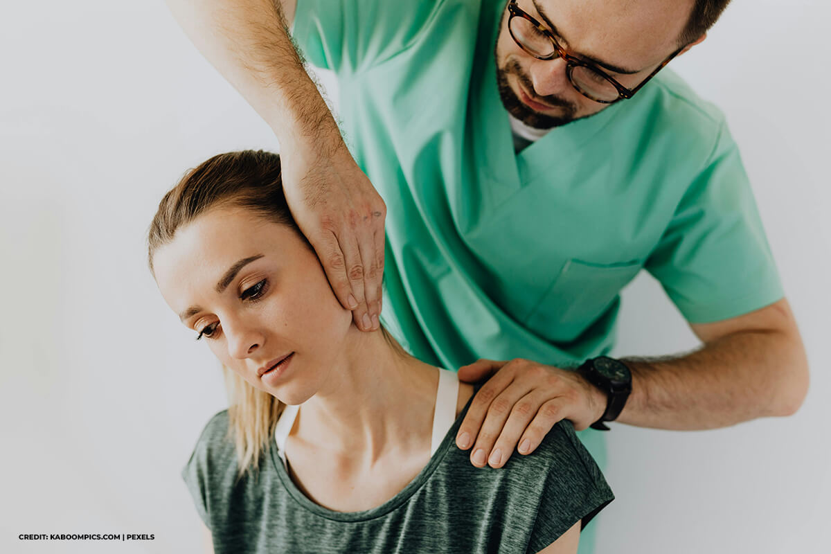 How-Physiotherapy-Helps-Improve-Your-Posture